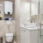 Luxury Silvana With Beautiful Garden 3*