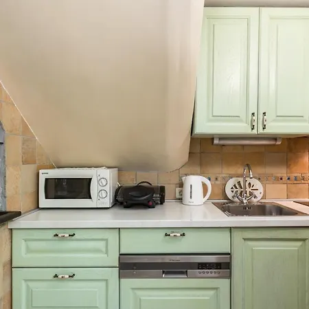 Luxury Silvana With Beautiful Garden 3*