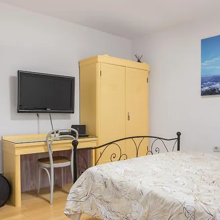 Guest house Silvana 3*