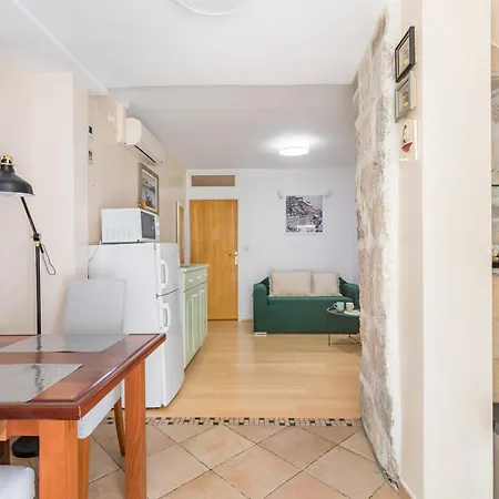 Luxury Silvana With Beautiful Garden Split